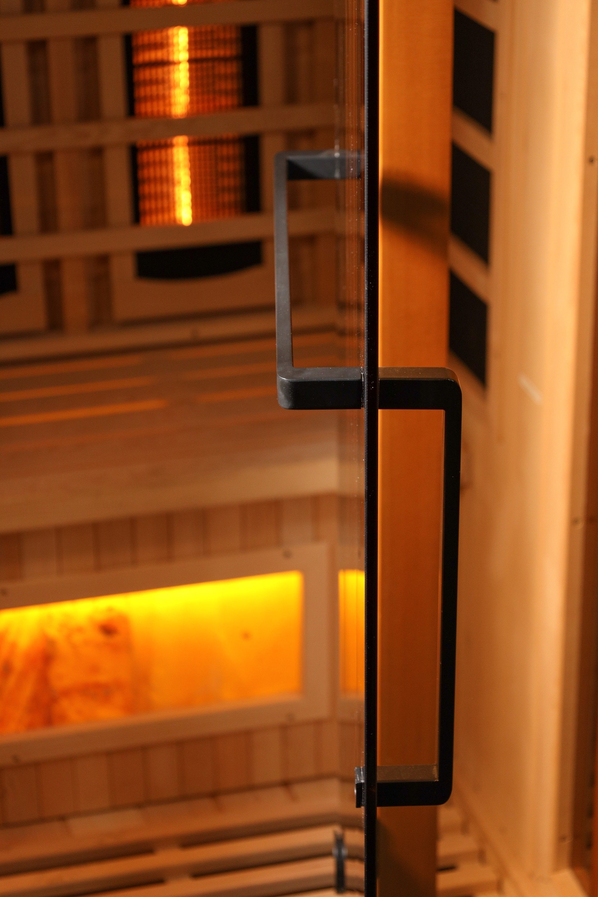 Golden Designs 3-Person Full Spectrum Infrared Sauna with Himalayan Salt Bar